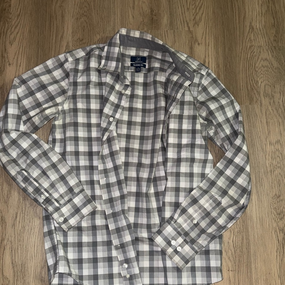 ⭐️George‎ Men's Black and White Plaid Shirt⭐️